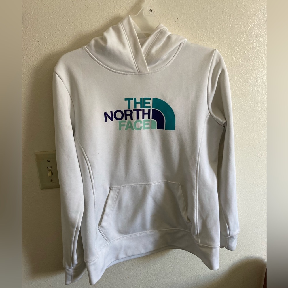 White Northface women’s hoodie